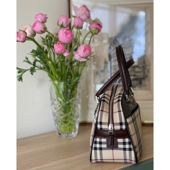 Burberry Vintage Nova Check Leather & Canvas Handbag - Picture 3 of 13